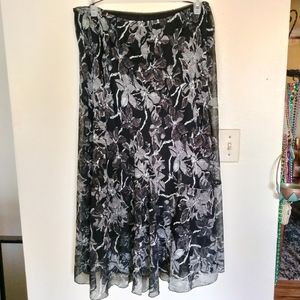 Metro Wear Maxi Silver Black & Gold Colored Threading Skirt Sz. 2X Boho